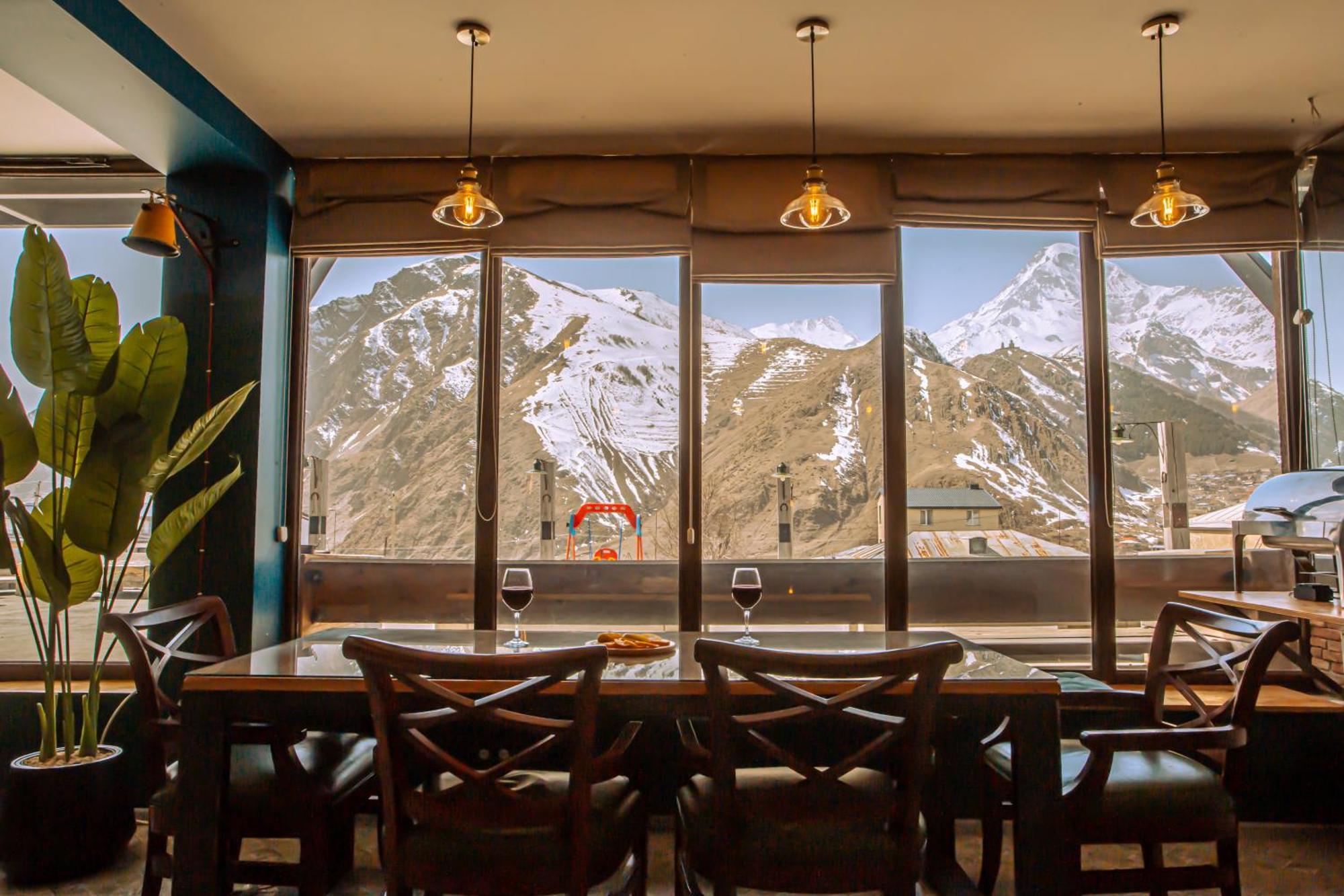 Chemodann Kazbegi Экстерьер фото